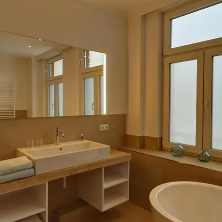 Johanna App 3 - Grosszuegiges Mit Balkon & Weitblick Ueber Den Niendorfer Hafen شقة