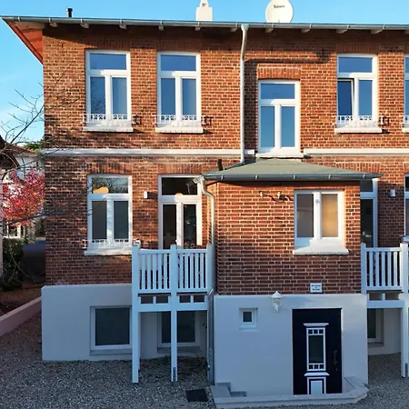 Johanna App 3 - Grosszuegiges Mit Balkon & Weitblick Ueber Den Niendorfer Hafen Апартаменты *