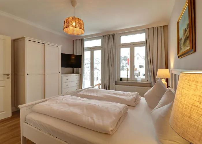 Johanna App 3 - Grosszuegiges Mit Balkon & Weitblick Ueber Den Niendorfer Hafen