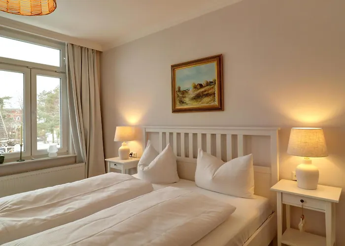 Johanna App 3 - Grosszuegiges Mit Balkon & Weitblick Ueber Den Niendorfer Hafen Timmendorfer Strand